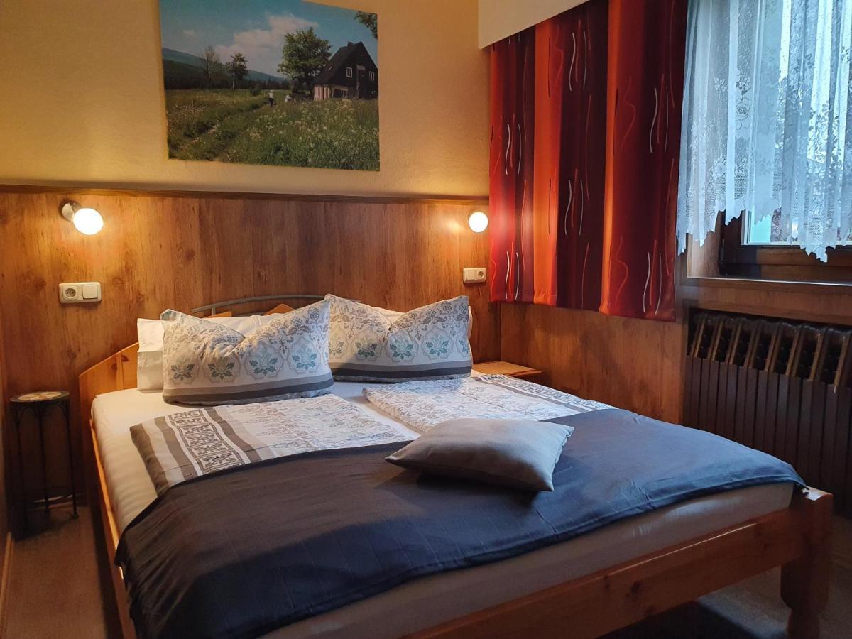 Pensión Gaestehaus Hutweide Bärenstein